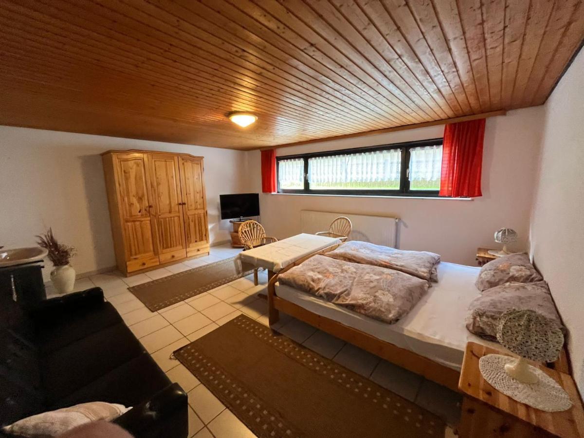 Hotel Pension Ernst Im Herzen Des Pfaelzerwaldes Mit Kueche Elmstein Esterno foto